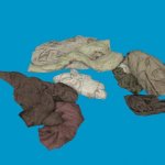 Мятая куча одежды