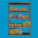 Металлический стеллаж с коробками