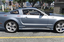 Ford Mustang GT (2005)